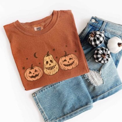 a Jack-O-Lanterns Halloween Tee in Yam